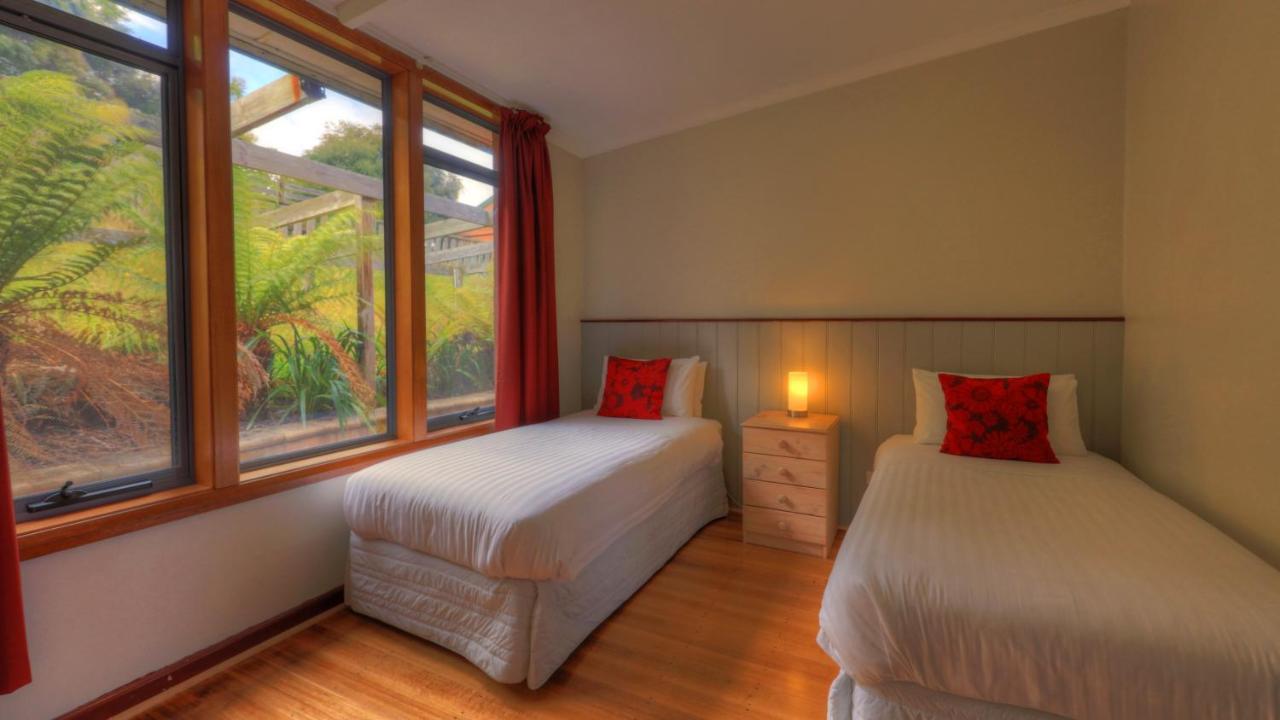 The Beach House- Private Jacuzzi And Wood Fire! Dover Bagian luar foto